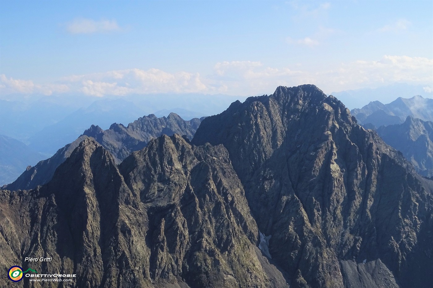 83 Dal Pizzo Redorta (3038 m) il dirimpettaio Pizzo Coca (3050 m).JPG